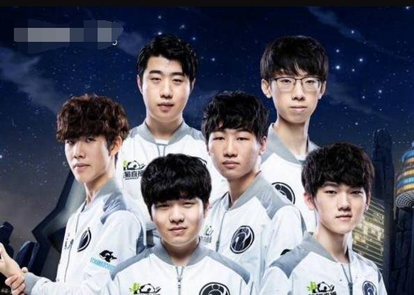 新战斗通行证 V25 第四季的所有物品